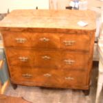 296 4188 CHEST OF DRAWERS